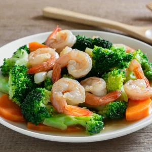 1. ผัดผักรวมมิตรกุ้ง